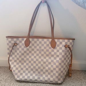 Louis Vuitton Neverfull